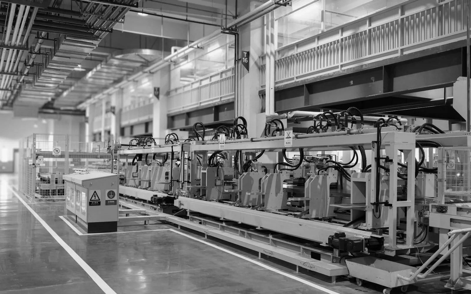 Transforming Manufacturing Supply Chains Through Analytics and Inventory Optimization